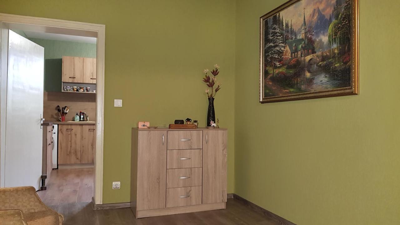 Дионея Belogradtsjik Buitenkant foto